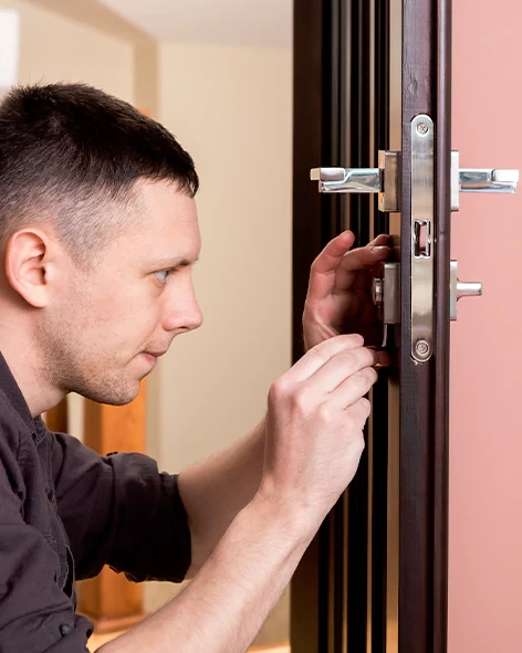 : Professional Locksmith For Commercial And Residential Locksmith Services in Winter Gardens, CA